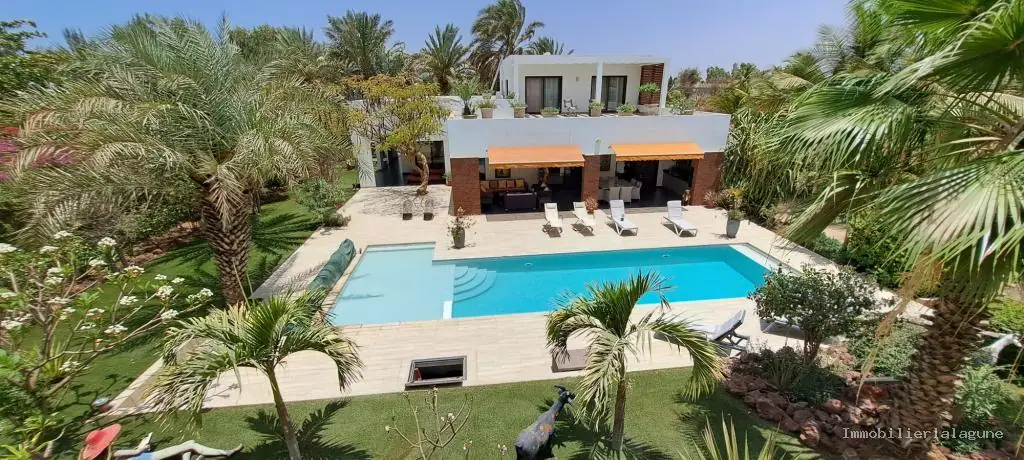 Villa 380 m² à Nianing — photo 2