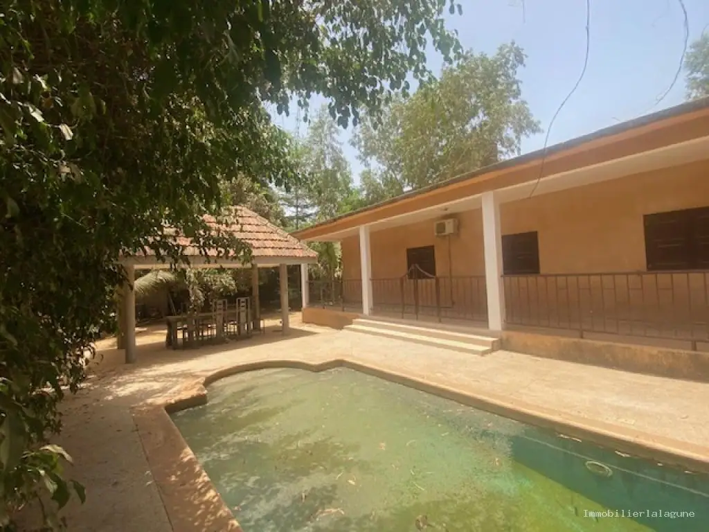 Villa à Somone — référence V3178