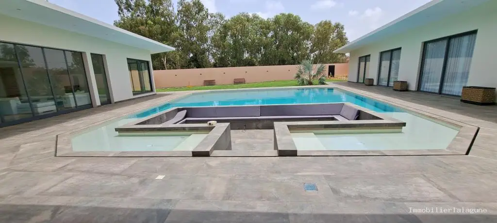 Villa 920 m² à Nguerigne — photo 2