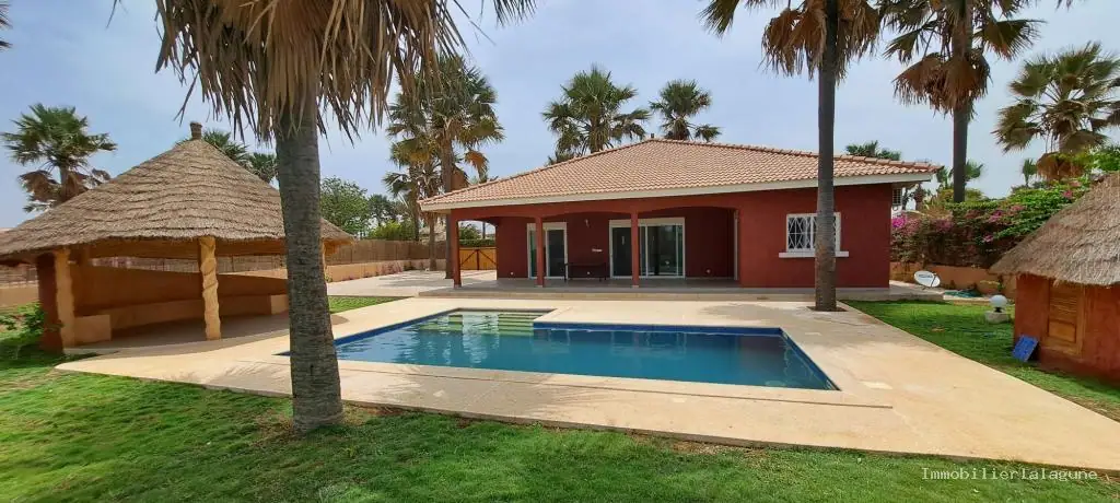 Villa à Saly — référence V3181