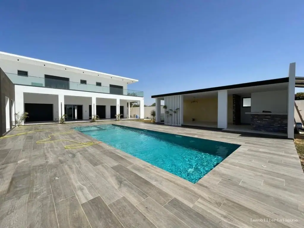 Villa 375 m² à Nguerigne — photo 2