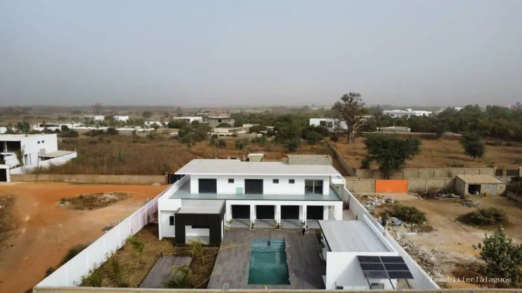 Villa 375 m² à Nguerigne — photo 5