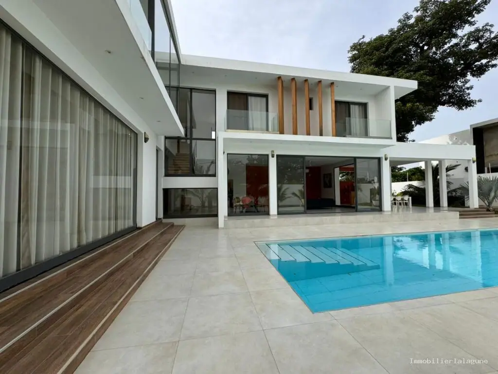 Villa 350 m² à Nguerigne — photo 3