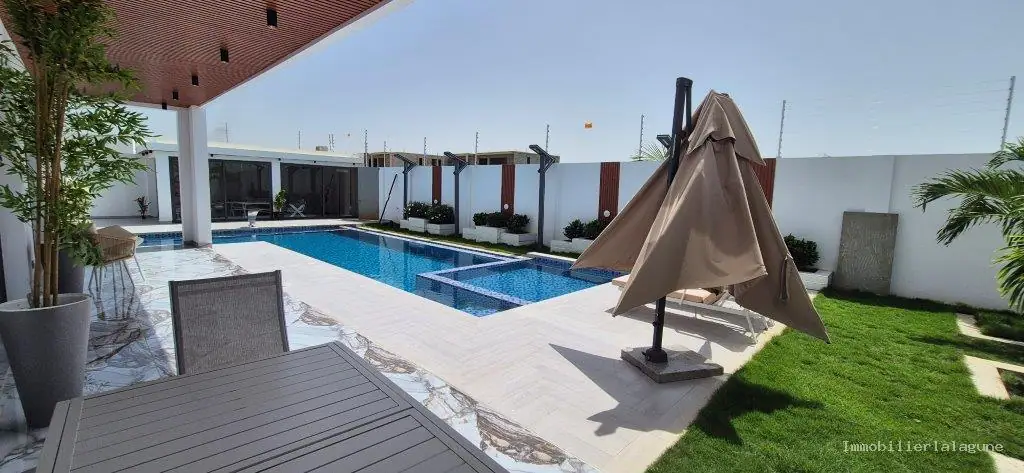 Villa 340 m² à Ngaparou — photo 3