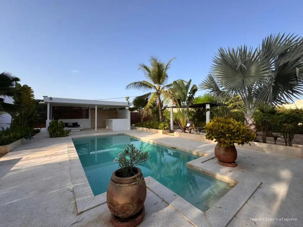 Villa à Nguerigne — référence V3234