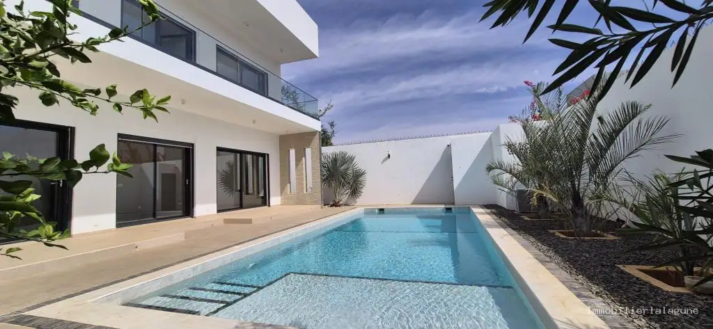 Villa 280 m² à Somone — photo 3