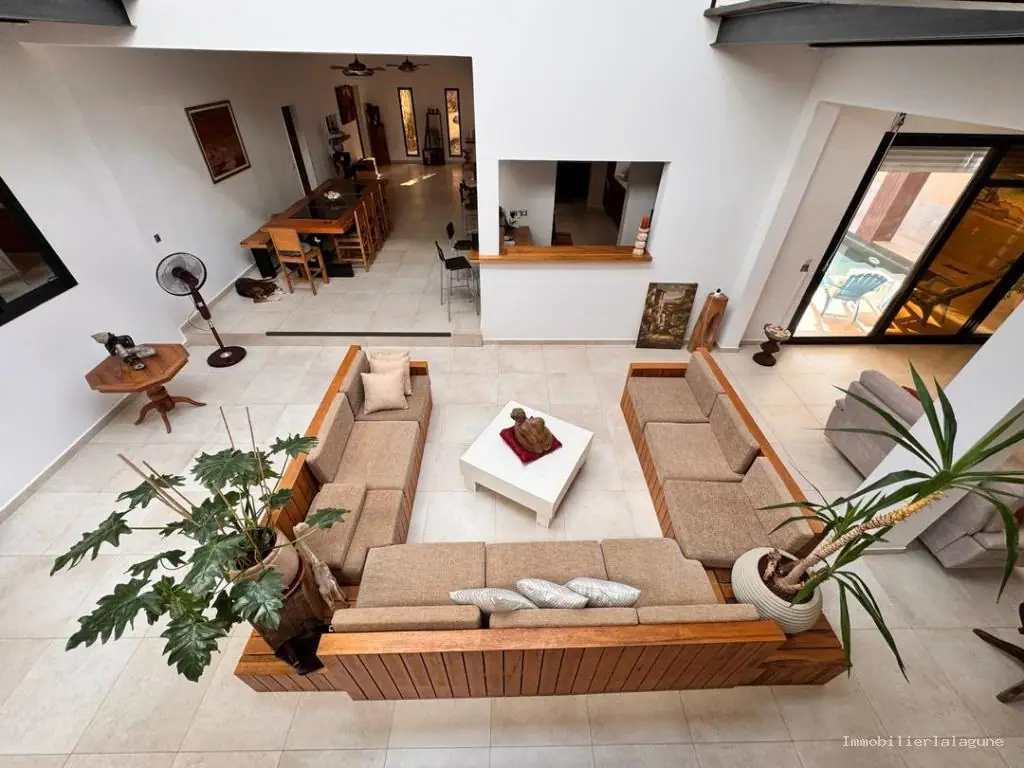 Villa 295 m² à Saly — photo 5