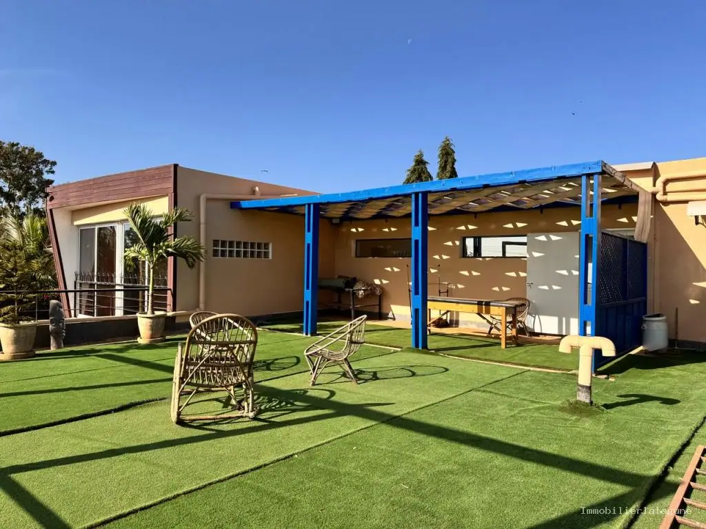 Villa 295 m² à Saly — photo 2