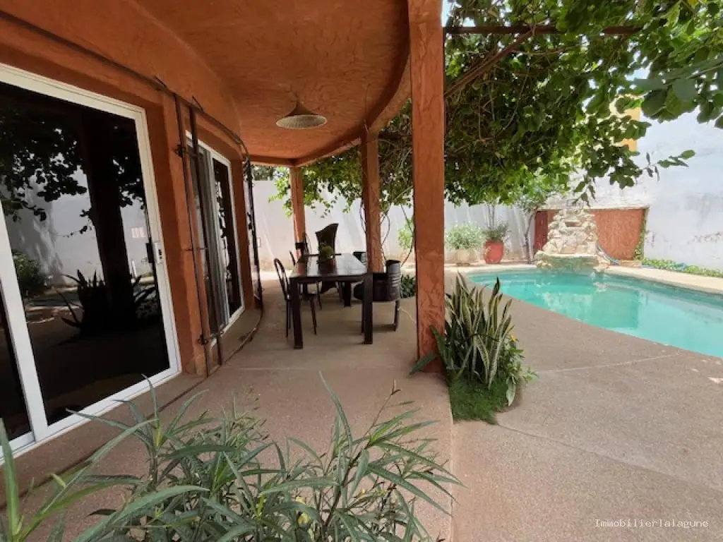 Villa 240 m² à Saly — photo 3