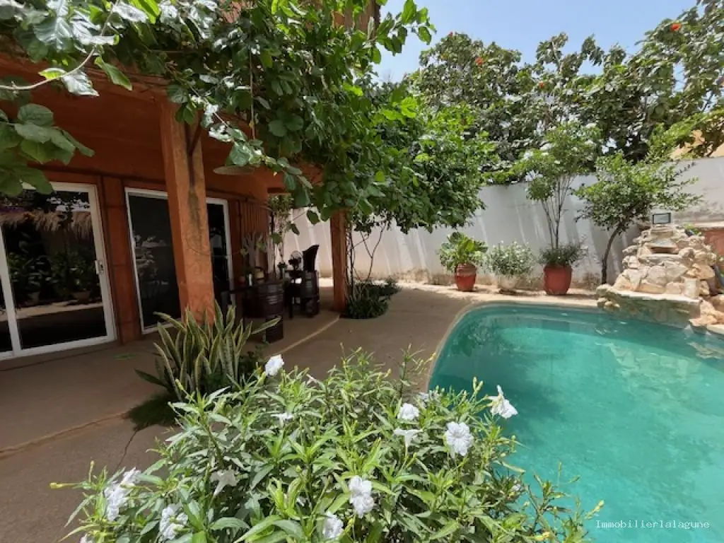 Villa 240 m² à Saly — photo 2
