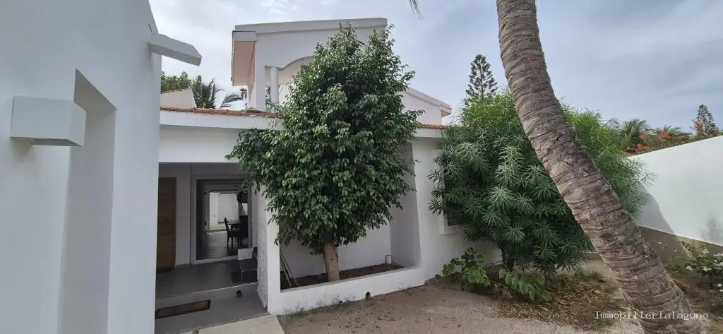 Villa 210 m² à Saly — photo 2