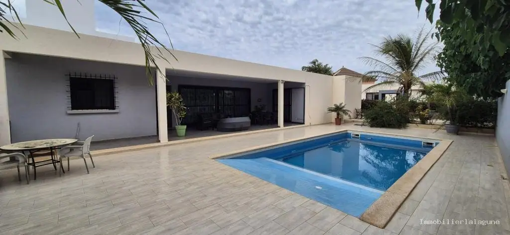 Villa à Somone — référence V3312