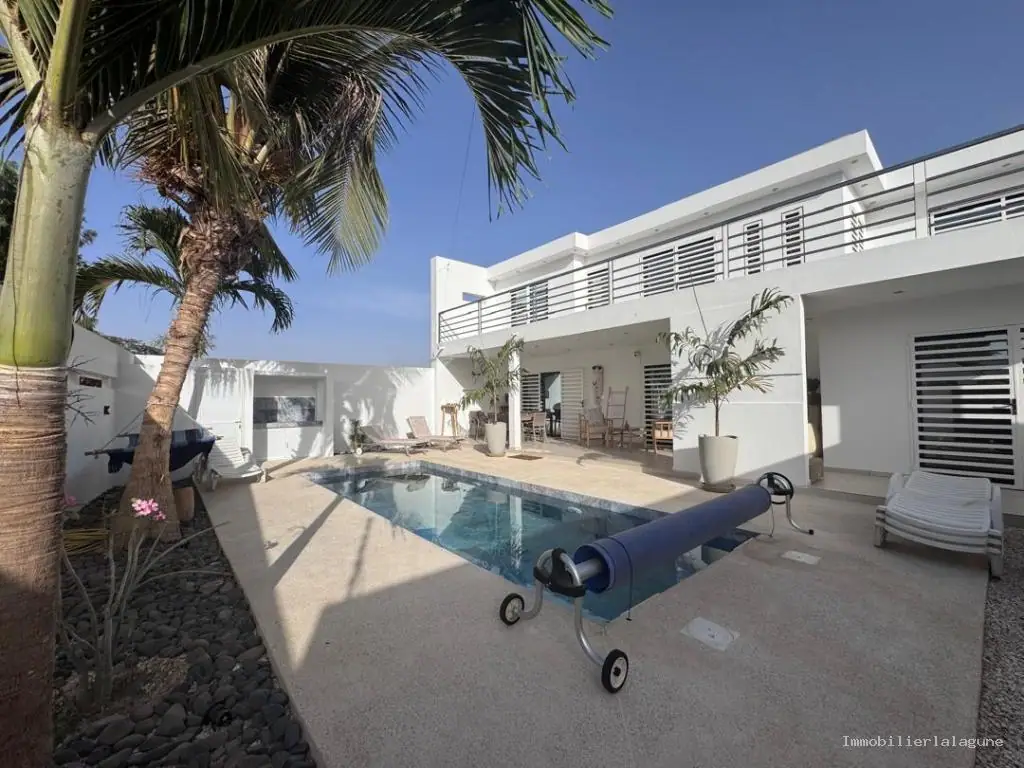 Villa à Somone — référence V3335