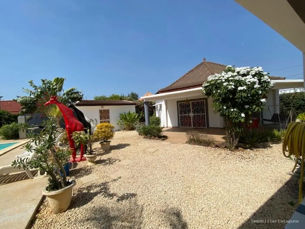 Villa à Somone — référence V3345