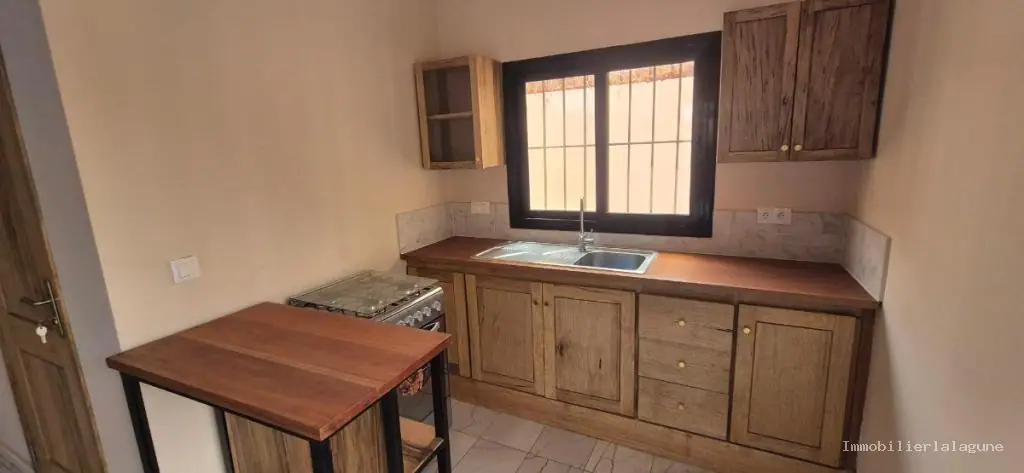 Commerce 236 m² à Saly — photo 4