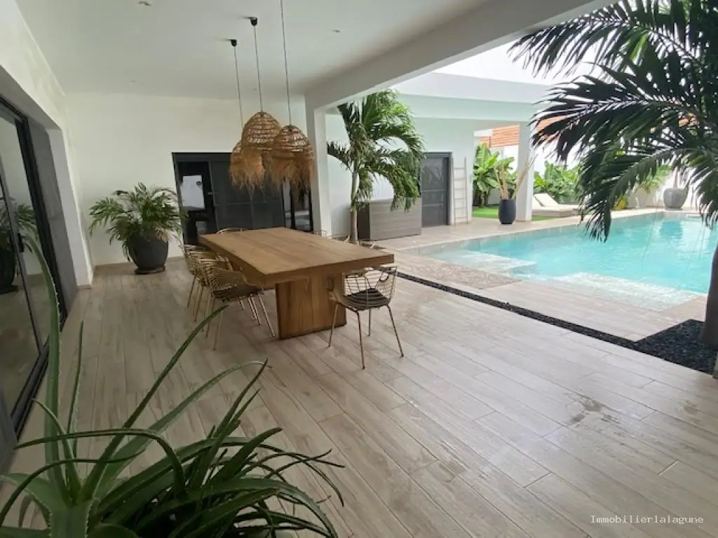 Bien immobilier à Ngaparou — V3361
